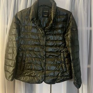 TATRAS genuine goose down short jacket Women’s Size 3 Military Green Large